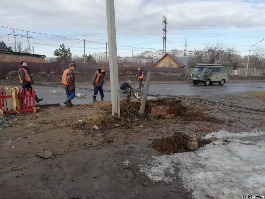 Авария на канализационном коллекторе. Авария на водоканале в Люберцах. В Салда авария на водоканале. Видео ликвидация аварий в Люберецком водоканале.